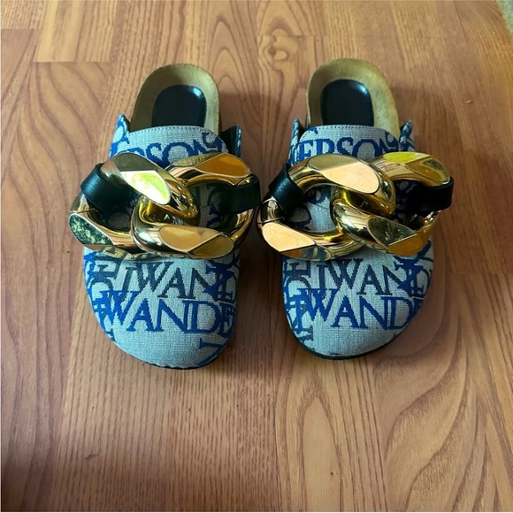 2 PAIRS - JW Anderson Gold Chain Link Mules (size 36, U.S. 6) - Authenticated ❤️ - Picture 3 of 10